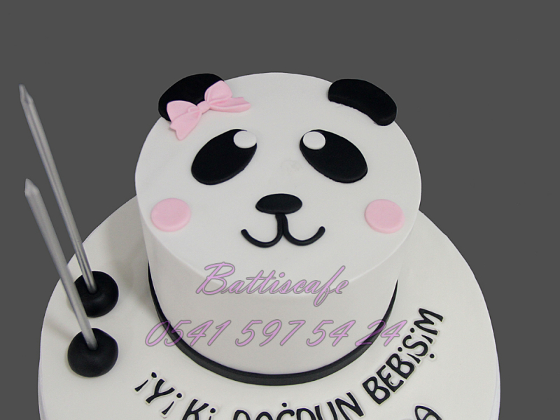 Panda Temalı Doğum günü Pastası