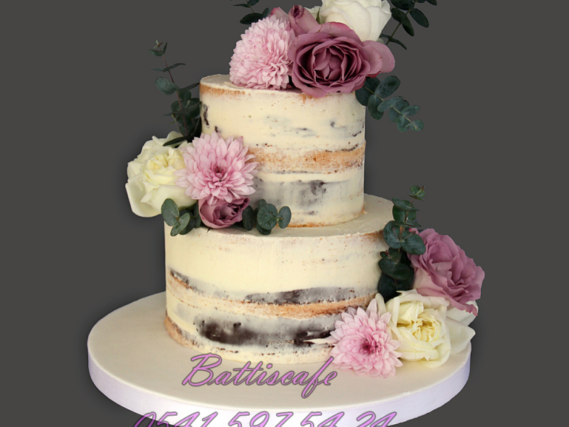 Naked Cake Nişan Pastası