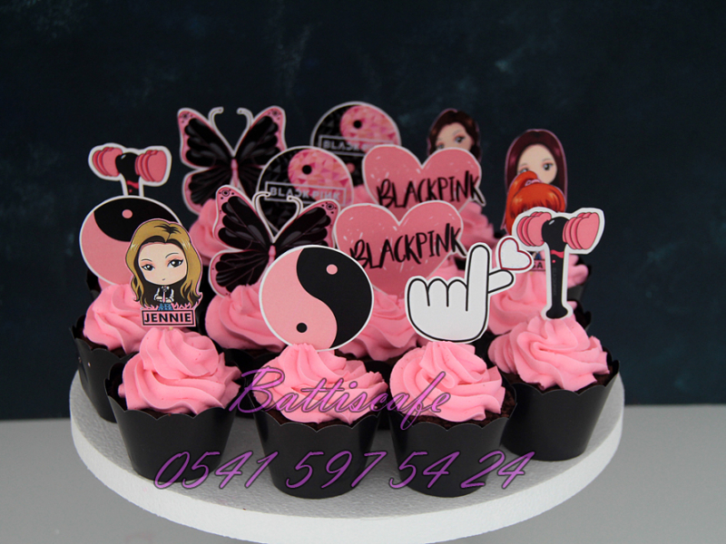 Black Pınk Cup cake