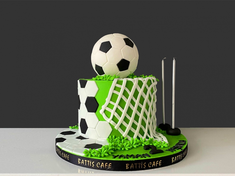 Futbol Temalı Doğum günü pastası