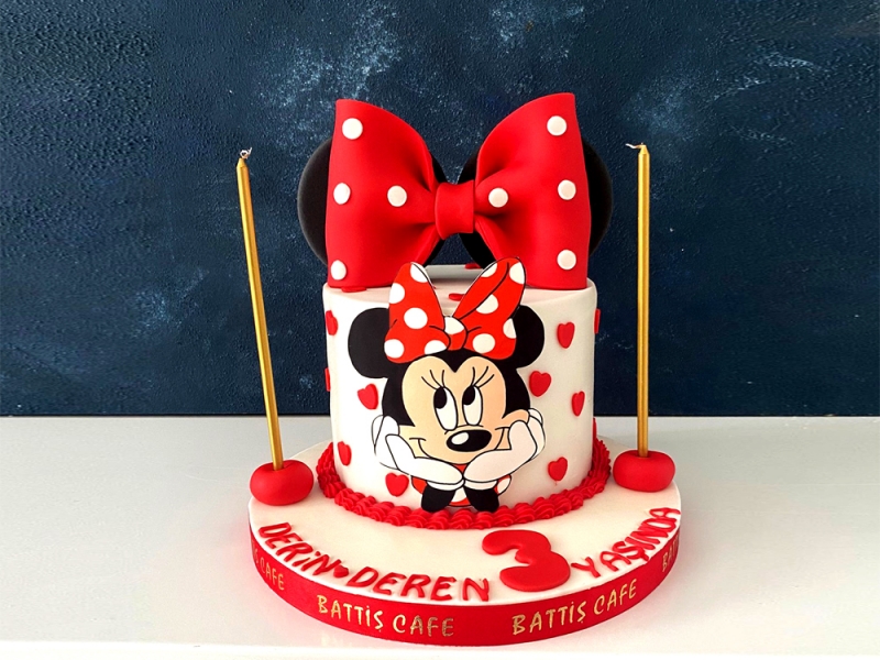 Minnie Mause Doğum günü Pastası