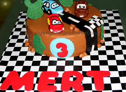 Mert 3 Yaşında