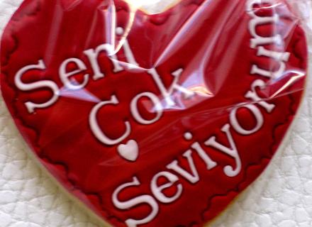 Büşra Hanımdan Nişanlısına