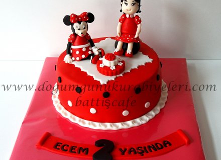 Ecem 2 Yaşında
