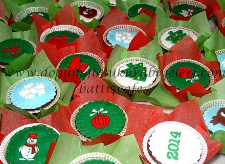 Yeniyıl Cupcakeleri