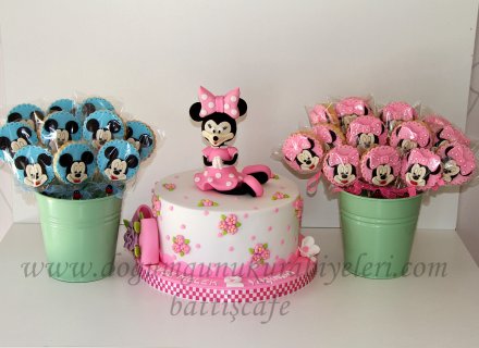 Minie Mauseli Doğum Günü Pastası
