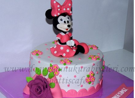 Minnie Mause Pasta