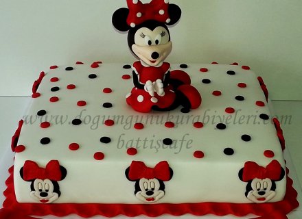 Minnie Mause'li Pasta