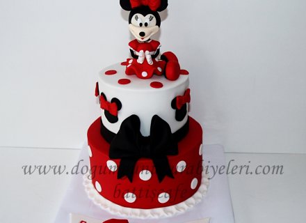 Mickey Mause Pastası