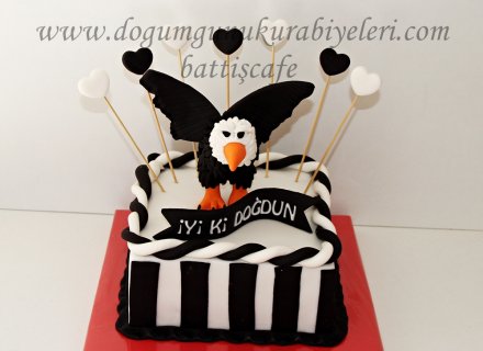 Beşiktaş Pastası