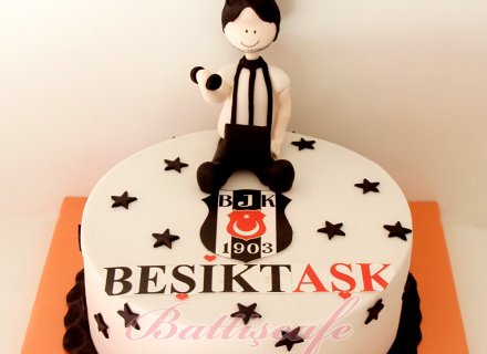 Beşiktaş Pastası