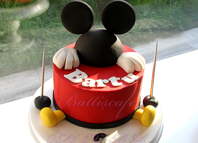 Mickey Mause Pastası