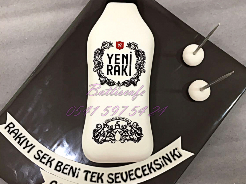Rakı Temalı Pasta