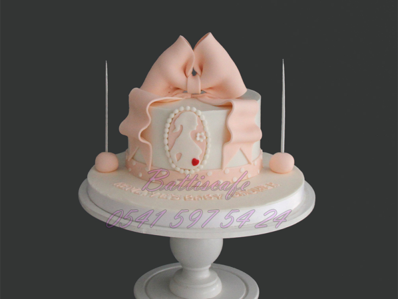 Baby Shower Pastası