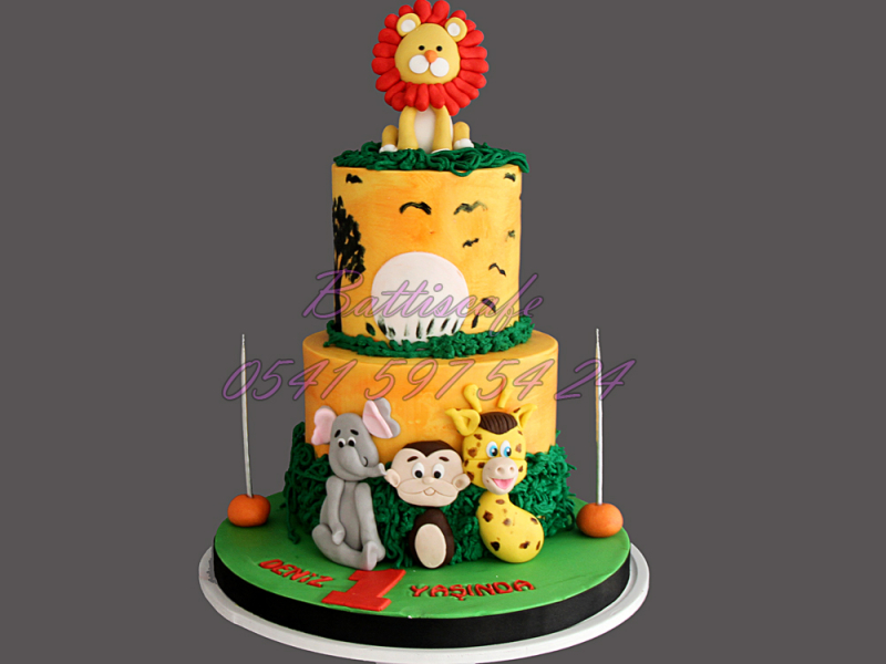 Aslan Temalı Safari Pastası