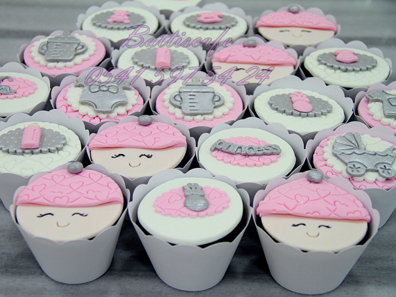 Kız Bebek Cup cake