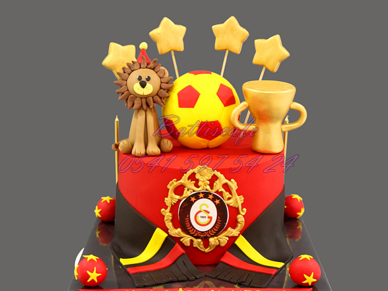 Aslan Figürlü Galatasaray Pastası