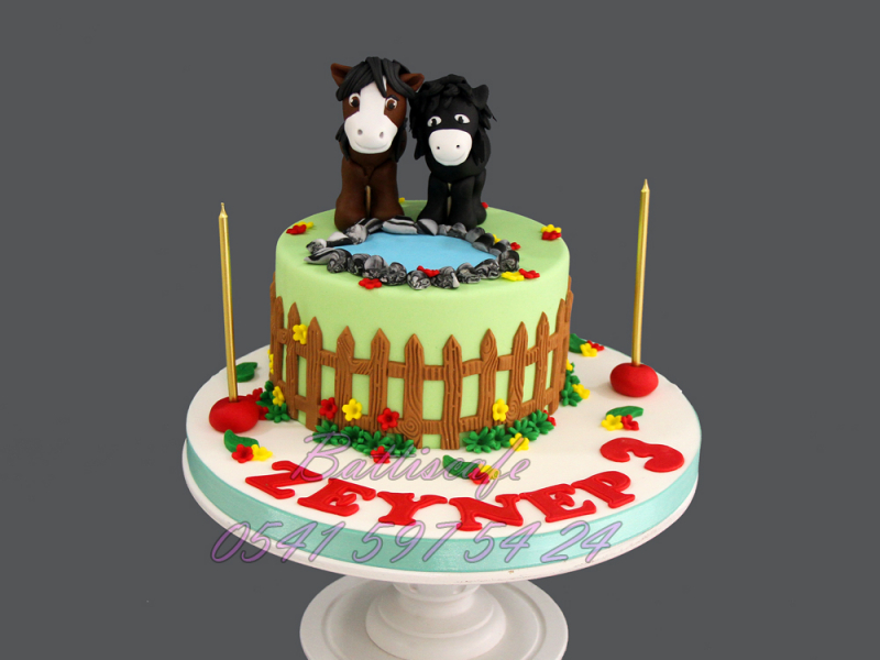 3 Yaş Doru At Temalı Pasta