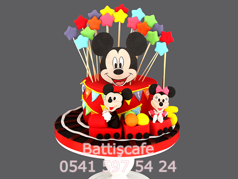Mickey Mause Pastası